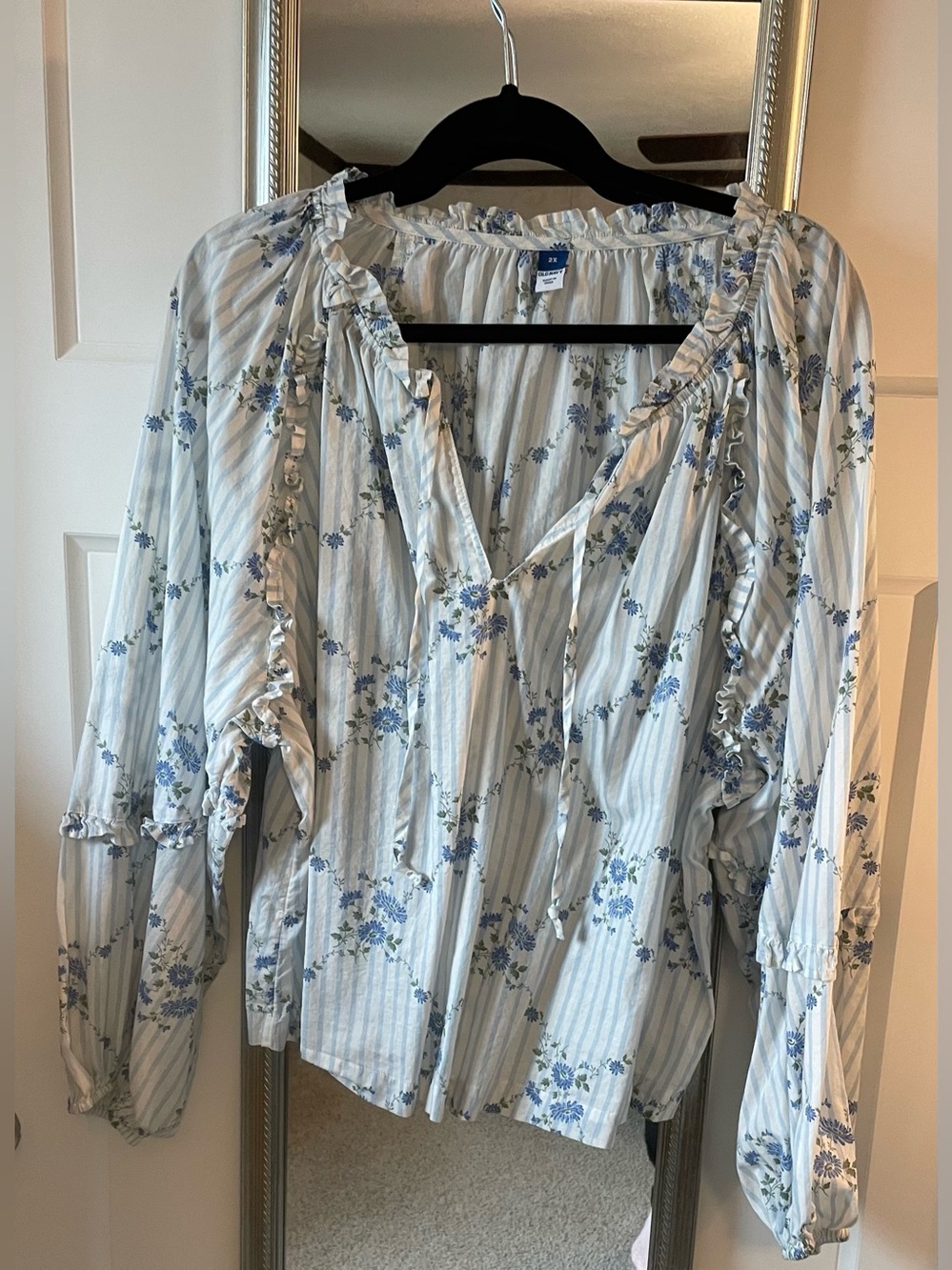 Old Nqvy Blue Floral Peasant Blouse